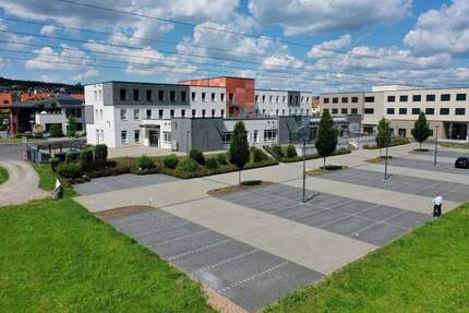 Moderne Büro-Praxisflächen in verkehrsgünstiger Lage zimmer