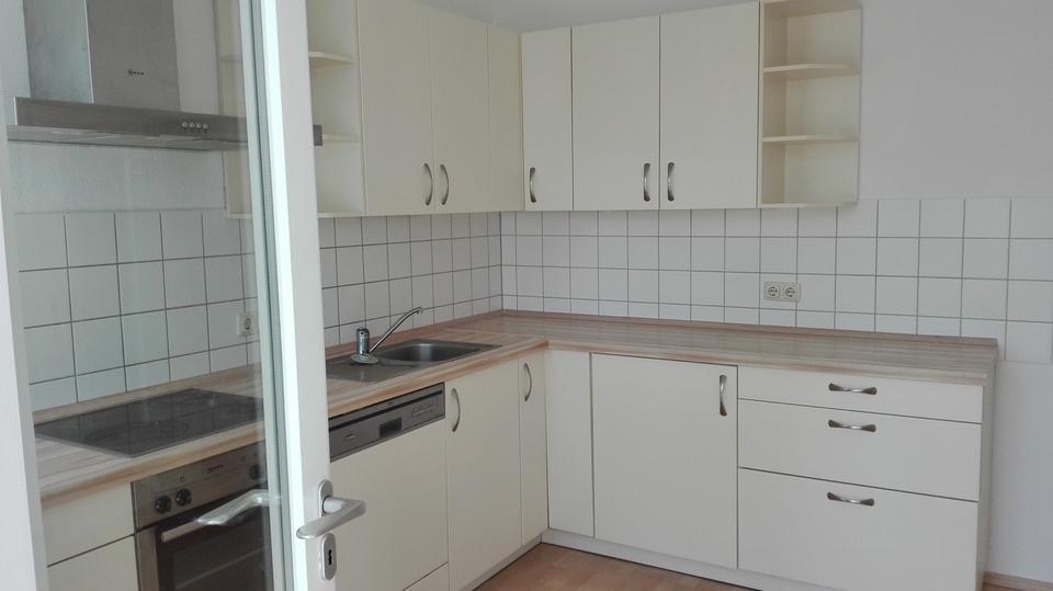 Erdgeschoßwohnung Stendal - 3 Zimmer, 102 m&sup2;, 1.055&euro; | Angebot:24963402