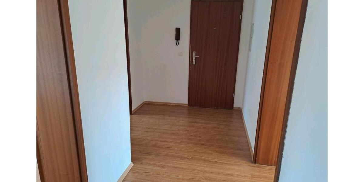 Hochparterre Ansbach - 2 Zimmer, 65 m&sup2;, 720&euro; | Angebot:26677250