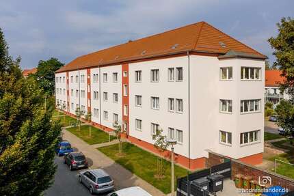 Wohnung Magdeburg Stadtfeld Ost - 1 Zimmer, 45 m&sup2;, 396&euro; | Angebot:26756935