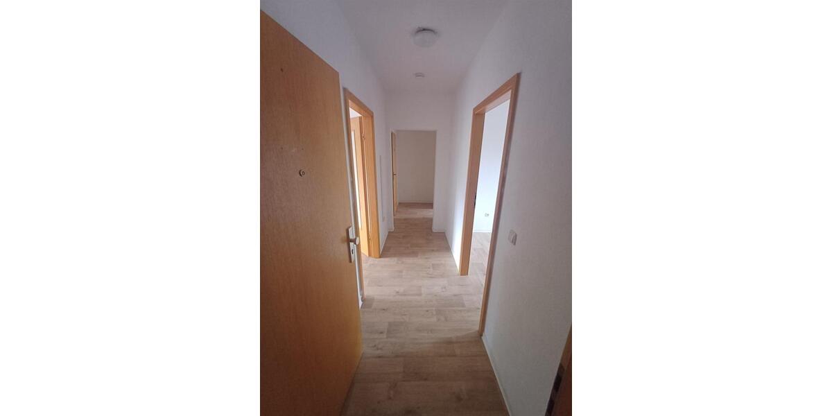 Etagenwohnung Wurzbach - 3 Zimmer, 60 m&sup2;, 380&euro; | Angebot:25857666