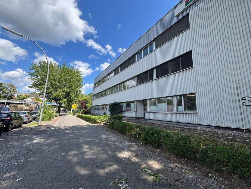 Büro-Praxisfläche in Berlin 7 zimmer