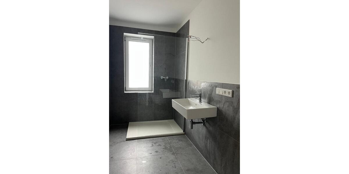 Etagenwohnung Solingen - 2 Zimmer, 55 m&sup2;, 743&euro; | Angebot:26644909