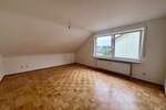 Charmante Dachgeschosswohnung in ruhiger Lage von Hofheim-Wallau 3 zimmer