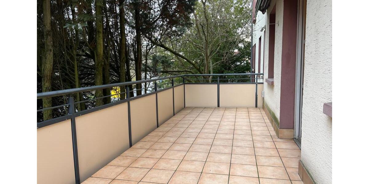 Erdgeschoßwohnung Fulda Aschenberg - 5 Zimmer, 160 m&sup2;, 1.275&euro; | Angebot:25378028