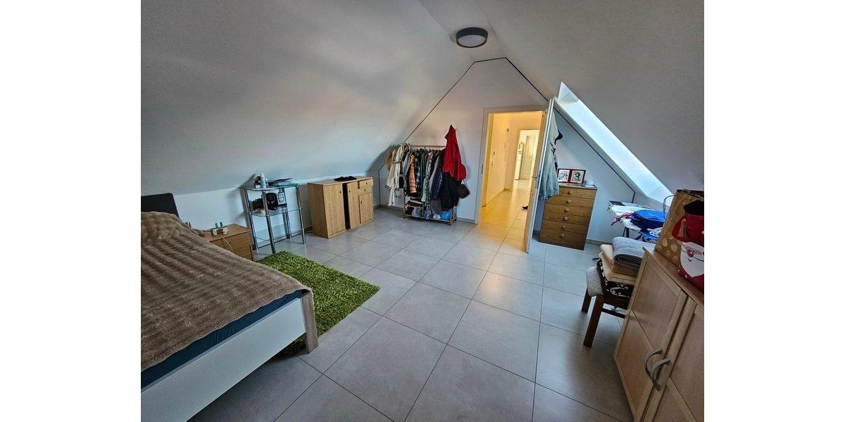Etagenwohnung Schwalmtal - 6 Zimmer, 90 m&sup2;, 750&euro; | Angebot:26351968