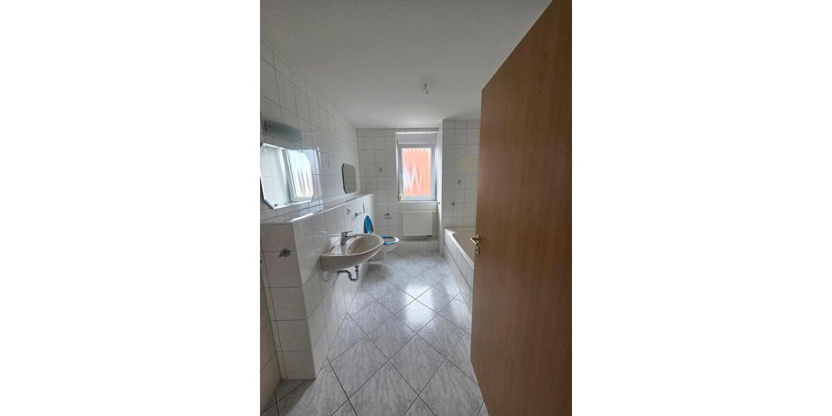 Maisonettenwohnung Brackenheim - 4 Zimmer, 121 m&sup2;, 1.520&euro; | Angebot:26567975