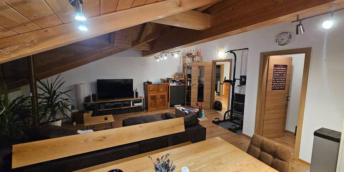 Etagenwohnung Glonn Kastenseeon - 3 Zimmer, 96 m&sup2;, 1.340&euro; | Angebot:26657236