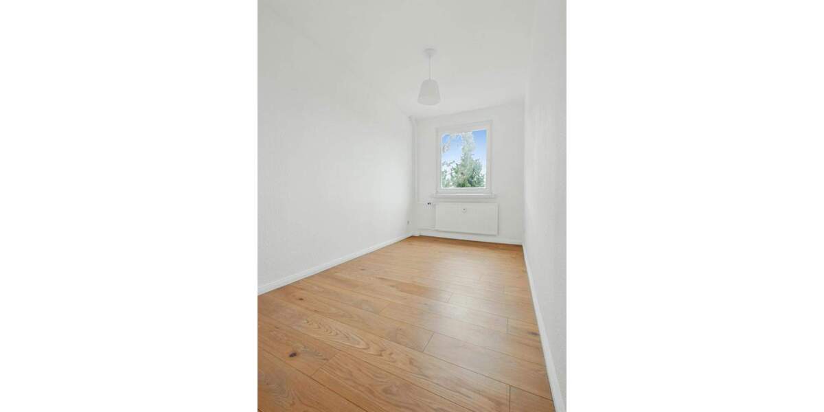 Etagenwohnung Neustadt in Sachsen Neustadt - 4 Zimmer, 74 m&sup2;, 448&euro; | Angebot:24401306