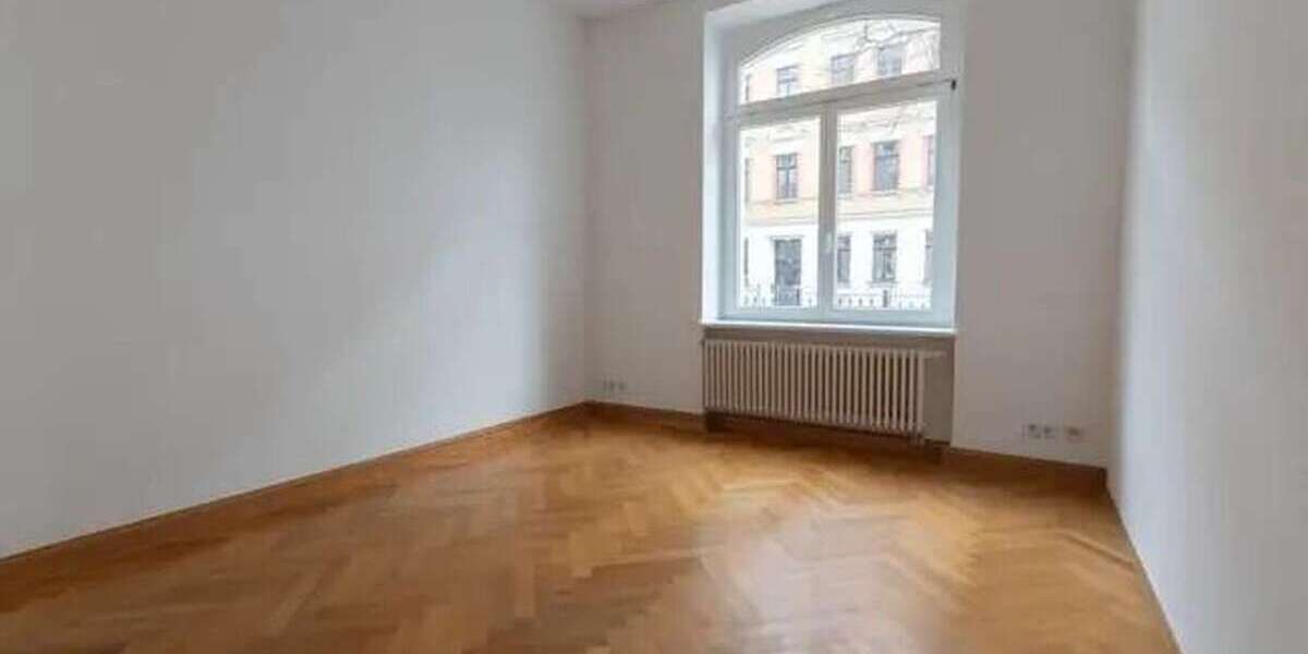 Etagenwohnung Leipzig Mitte - 3 Zimmer, 92 m&sup2;, 1.050&euro; | Angebot:26759603