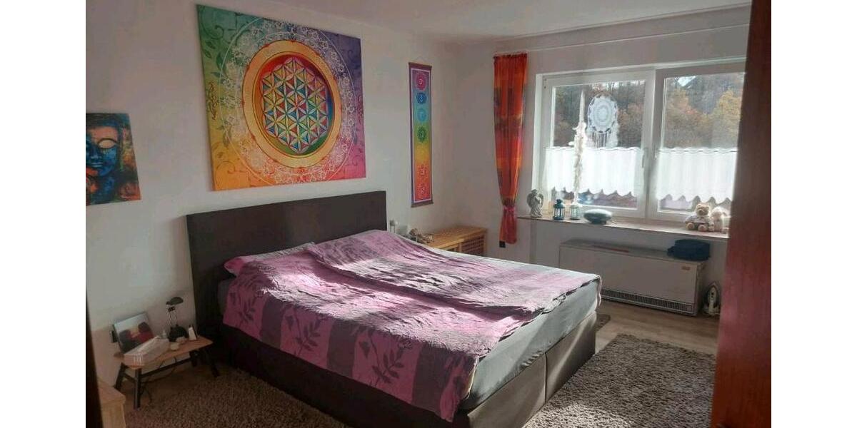Etagenwohnung Netphen - 3 Zimmer, 110 m&sup2;, 895&euro; | Angebot:26126075