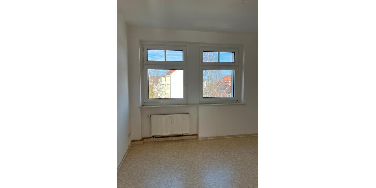 Etagenwohnung Torgelow - 3 Zimmer, 76 m&sup2;, 464&euro; | Angebot:25417432
