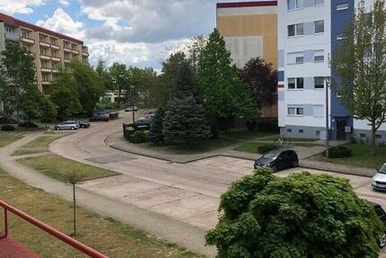 3-Raumwohnung mit geräumiger Wohnküche und Balkon 3 zimmer