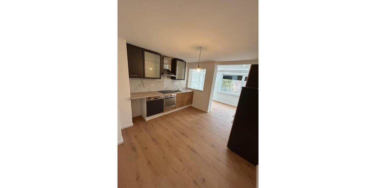 Erdgeschoßwohnung Geislingen - 3 Zimmer, 90 m&sup2;, 850&euro; | Angebot:26376247
