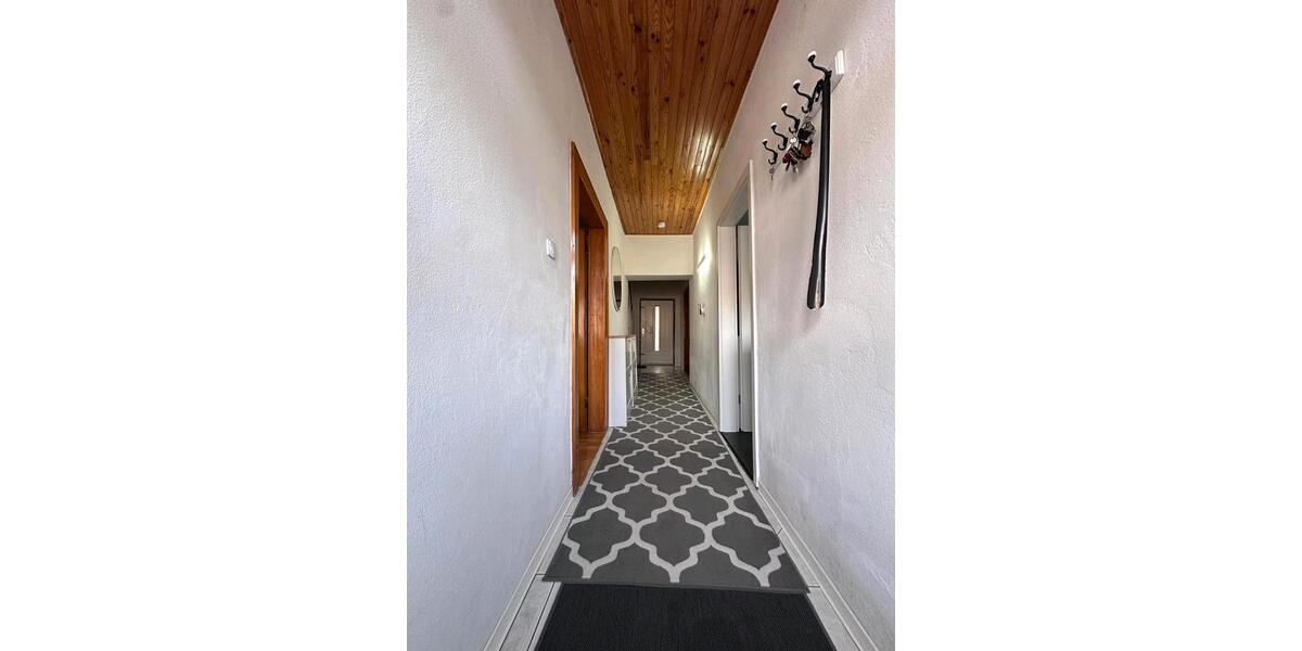 Etagenwohnung Völklingen - 5 Zimmer, 140 m&sup2;, 950&euro; | Angebot:26417187