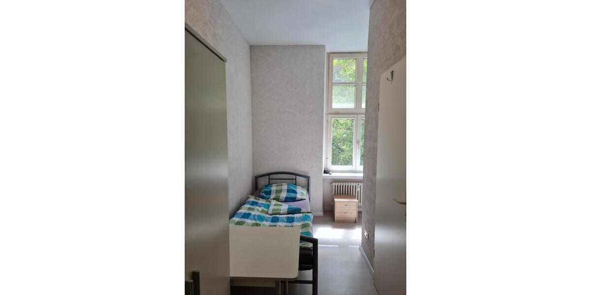 Etagenwohnung Karlsruhe - 1 Zimmer, 15 m&sup2;, 490&euro; | Angebot:26265987