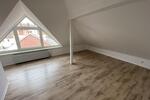 Dachgeschoßwohnung Nordenham - 3 Zimmer, 63 m&sup2;, 450&euro; | Angebot:24983534
