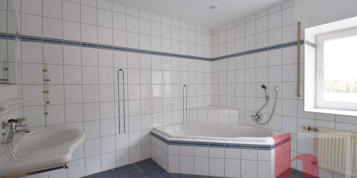 Etagenwohnung Holdorf Handorf - 5 Zimmer, 150 m&sup2;, 800&euro; | Angebot:24181764