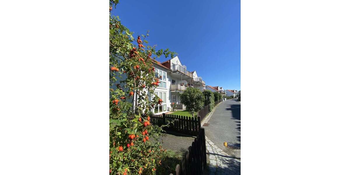 Wohnung zum Mieten in Radeburg 425 € 49.07 m² 2 zimmer