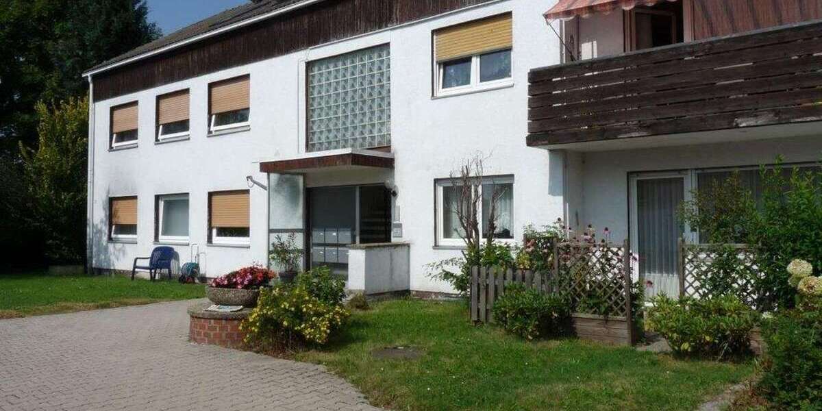 Etagenwohnung Gefrees Böseneck - 2.5 Zimmer, 63 m&sup2;, 480&euro; | Angebot:26661041