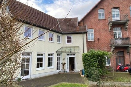 Haus Soest - 4 Zimmer, 124 m&sup2;, 1.612&euro; | Angebot:24848110