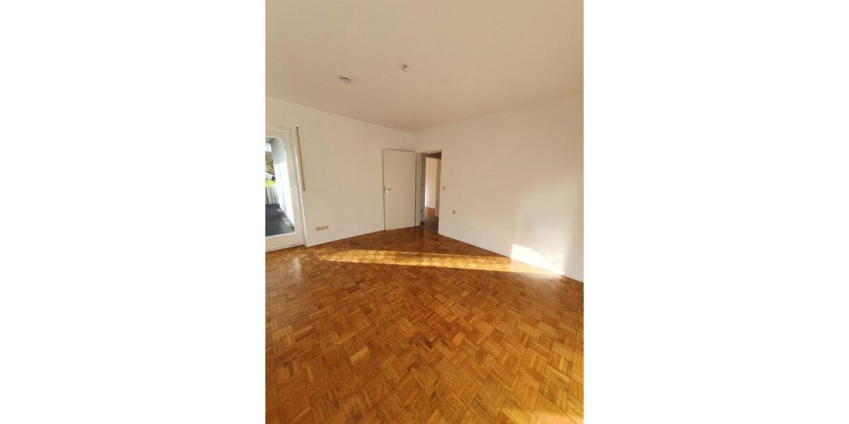 Etagenwohnung Pöcking Aschering - 2 Zimmer, 68 m&sup2;, 880&euro; | Angebot:26528731