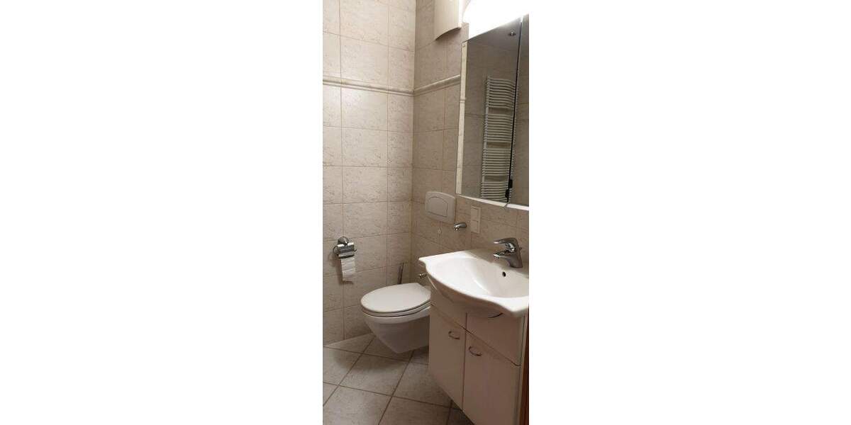 Etagenwohnung Burgstädt Burkersdorf - 3 Zimmer, 103 m&sup2;, 830&euro; | Angebot:25769052