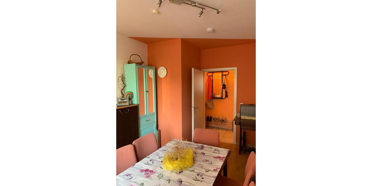 Etagenwohnung Gotha - 4 Zimmer, 97 m&sup2;, 735&euro; | Angebot:26335849