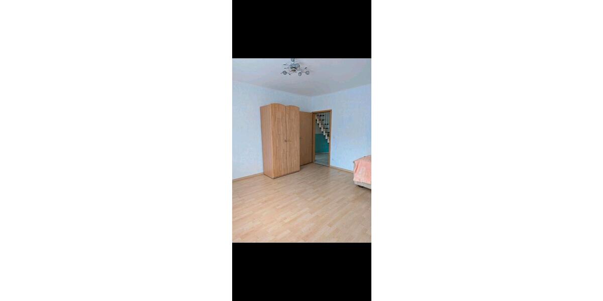 Etagenwohnung Bad Laer - 4 Zimmer, 148 m&sup2;, 1.100&euro; | Angebot:26312311