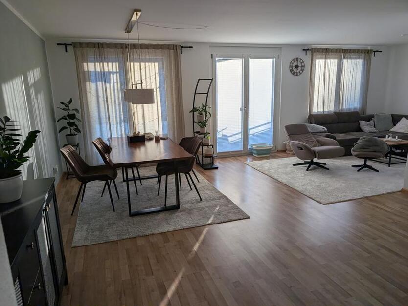 TraumWohnung in ruhiger & netter Umgebung