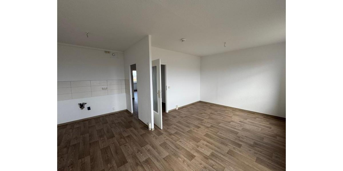 Etagenwohnung Schwedt (Oder) - 4 Zimmer, 70 m&sup2;, 420&euro; | Angebot:25880724