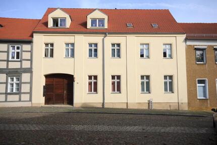 Wohnung Nauen - 4 Zimmer, 85 m&sup2;, 1.195&euro; | Angebot:25976631