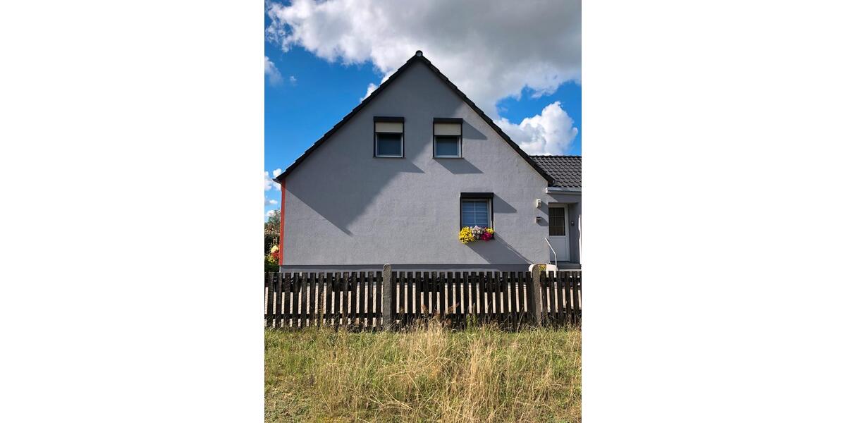 Doppelhaushälfte Salzwedel - 4 Zimmer, 85 m&sup2;, 700&euro; | Angebot:26344919