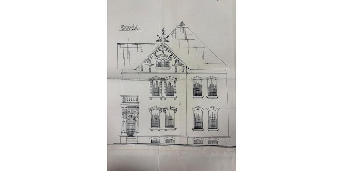 Etagenwohnung Medebach - 7 Zimmer, 156 m&sup2;, 800&euro; | Angebot:25922834