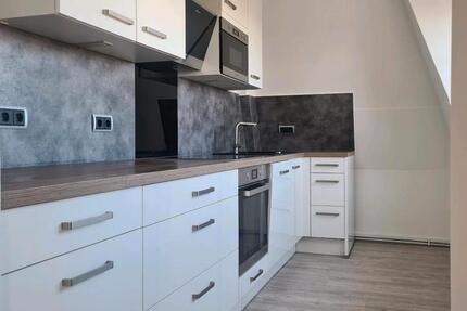 Haus Lage - 3 Zimmer, 95 m&sup2;, 1.250&euro; | Angebot:25611917