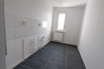 Helle 4 Zimmer-Wohnung im 3. OG in Drebach 4 zimmer