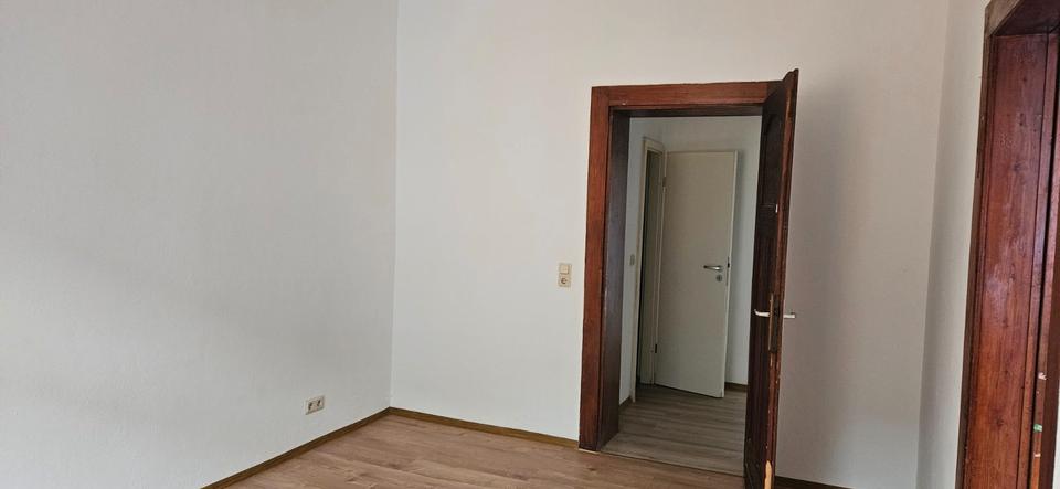 Etagenwohnung Saarbrücken West - 2 Zimmer, 55 m&sup2;, 565&euro; | Angebot:26367357
