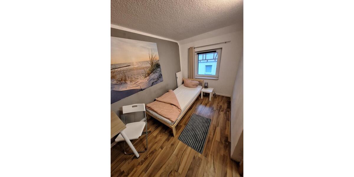 Wohnen auf Zeit Magdeburg Ottersleben - 5 Zimmer, 100 m&sup2;, 15&euro; | Angebot:18996035