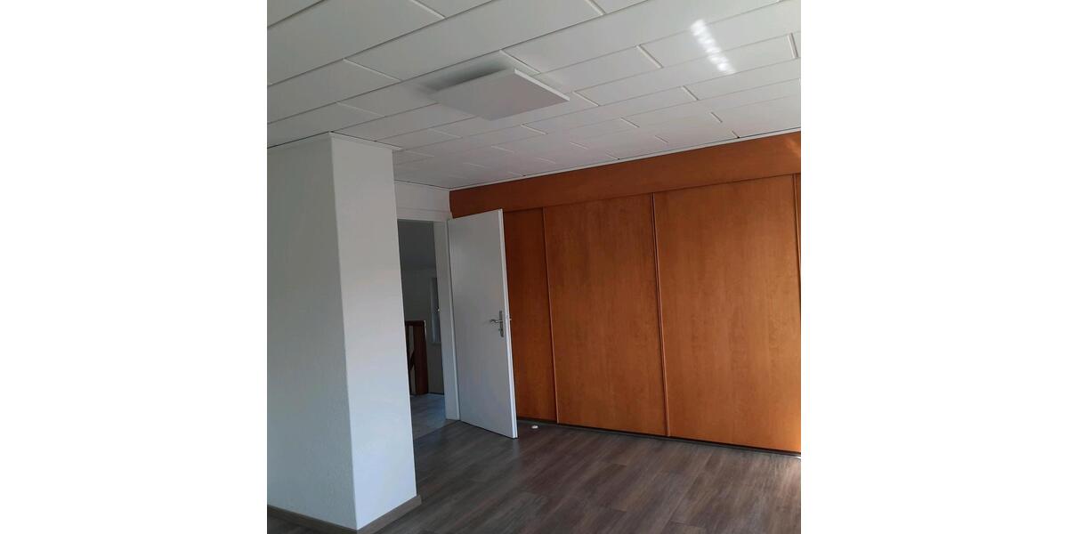 Einfamilienhaus Wolfsburg Ehmen - 5 Zimmer, 141 m&sup2;, 1.100&euro; | Angebot:23334654