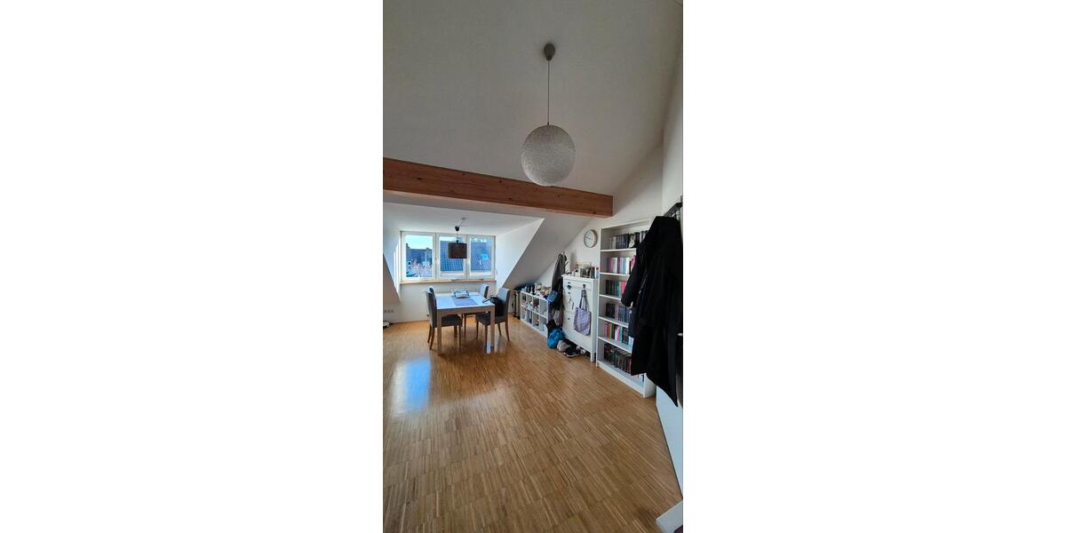 Dachgeschoßwohnung Gerolzhofen - 2 Zimmer, 66 m&sup2;, 850&euro; | Angebot:25872230