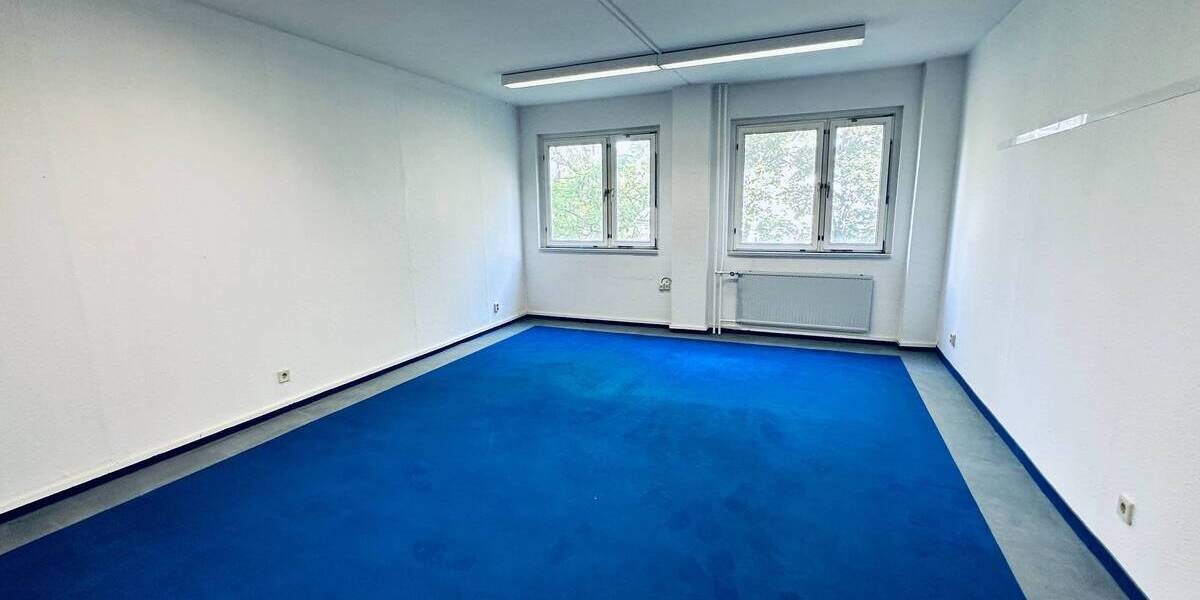 Gewerbeobjekt Premnitz - 3 Zimmer, 81 m&sup2;, 567&euro; | Angebot:24035594