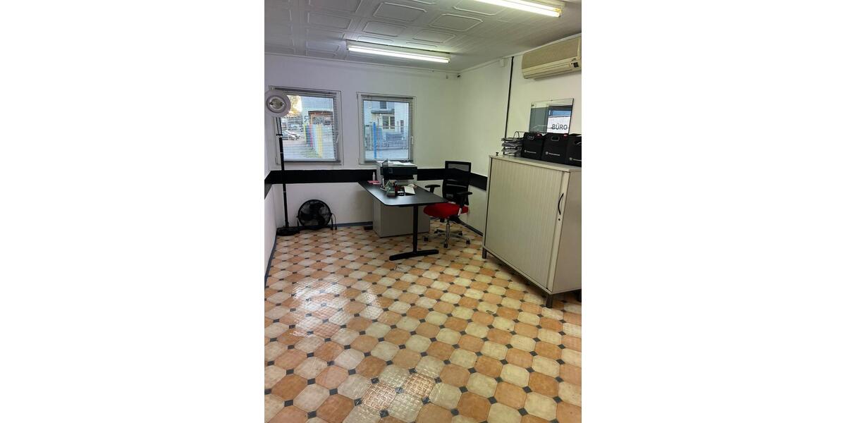 Gewerbeobjekt Düsseldorf Stadtbezirk 8 - 3.300&euro; | Angebot:24356002