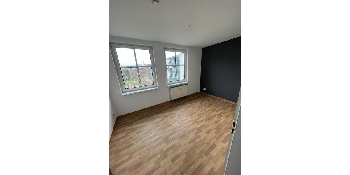 Etagenwohnung Pasewalk - 3 Zimmer, 67 m&sup2;, 550&euro; | Angebot:25151322