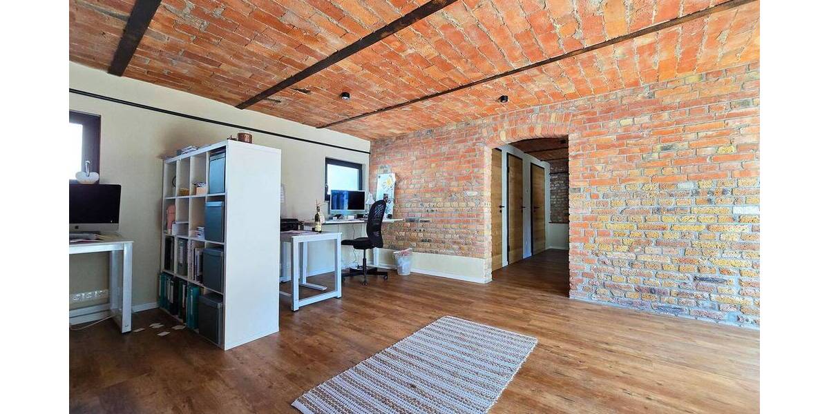 Gewerbeobjekt Radegast Radegast - 800&euro; | Angebot:20613975