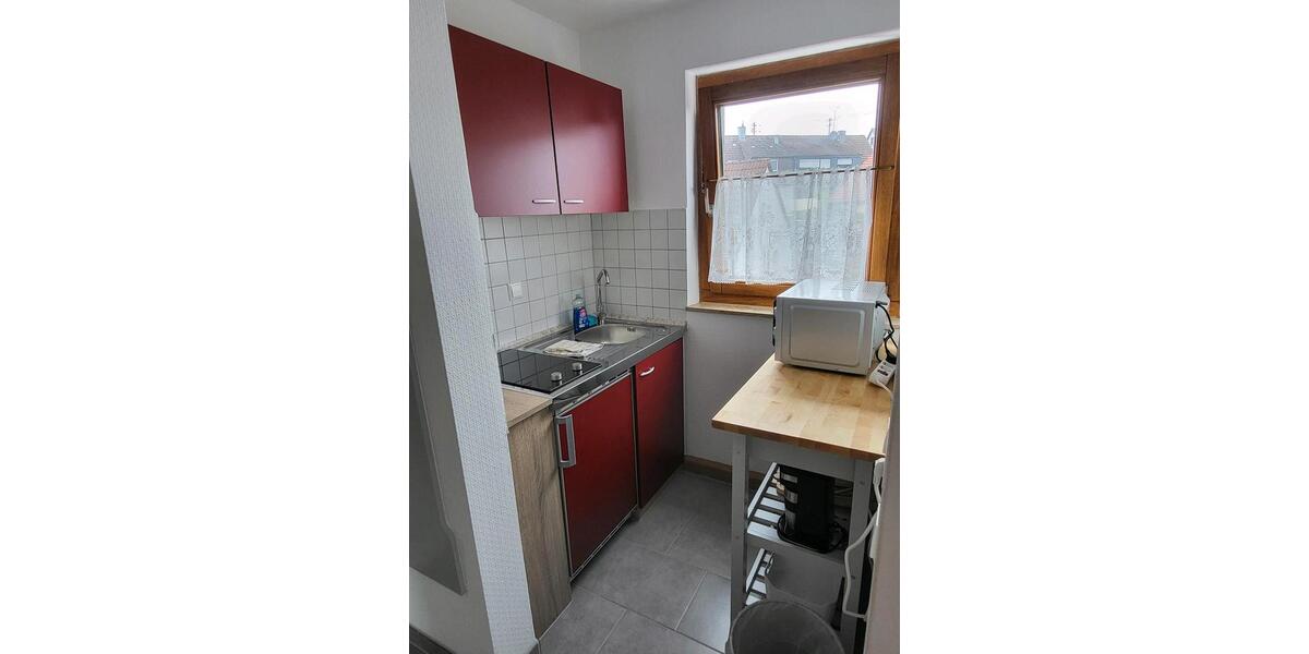 Etagenwohnung Böblingen - 1 Zimmer, 34 m&sup2;, 1.100&euro; | Angebot:24627406