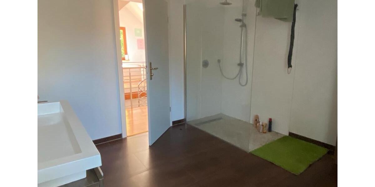 Einfamilienhaus Eutin - 5 Zimmer, 150 m&sup2;, 2.200&euro; | Angebot:26690548