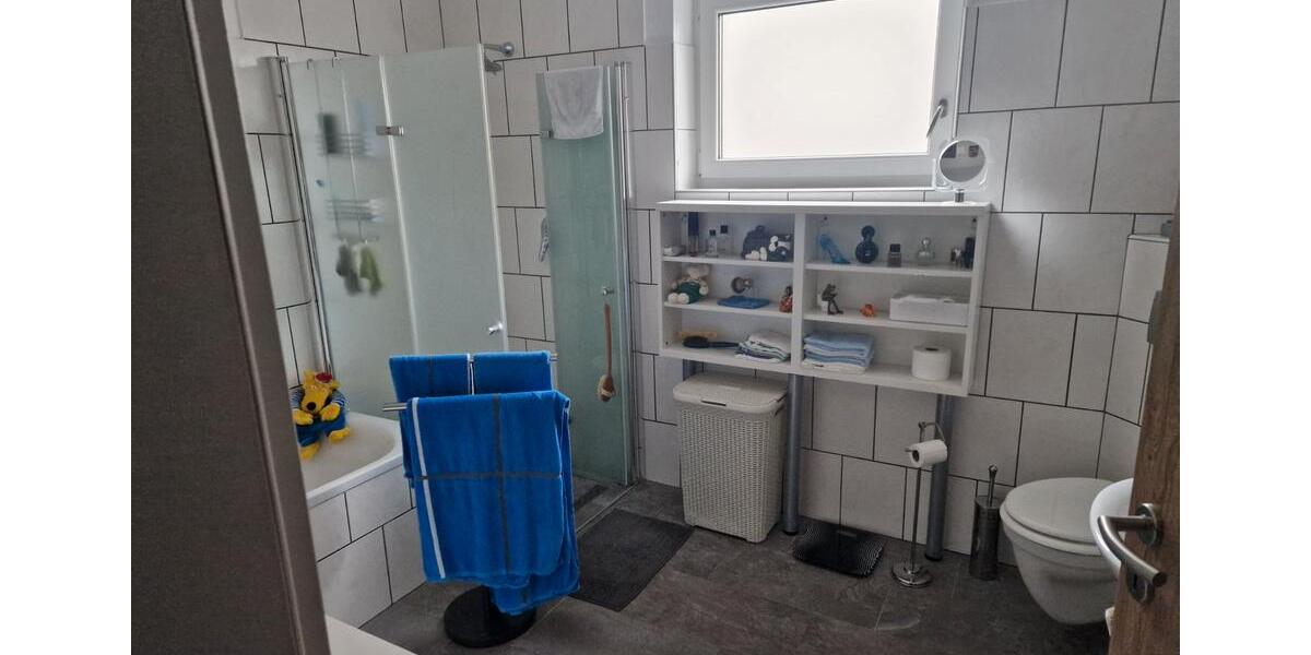 Etagenwohnung Köln Chorweiler - 3 Zimmer, 78 m&sup2;, 1.100&euro; | Angebot:26623817