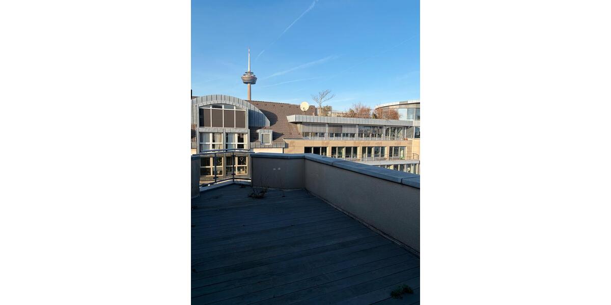 Belgisches Viertel - Exkl. Penthouse, 3,5 Zimmer, Dachterasse 3.5 zimmer