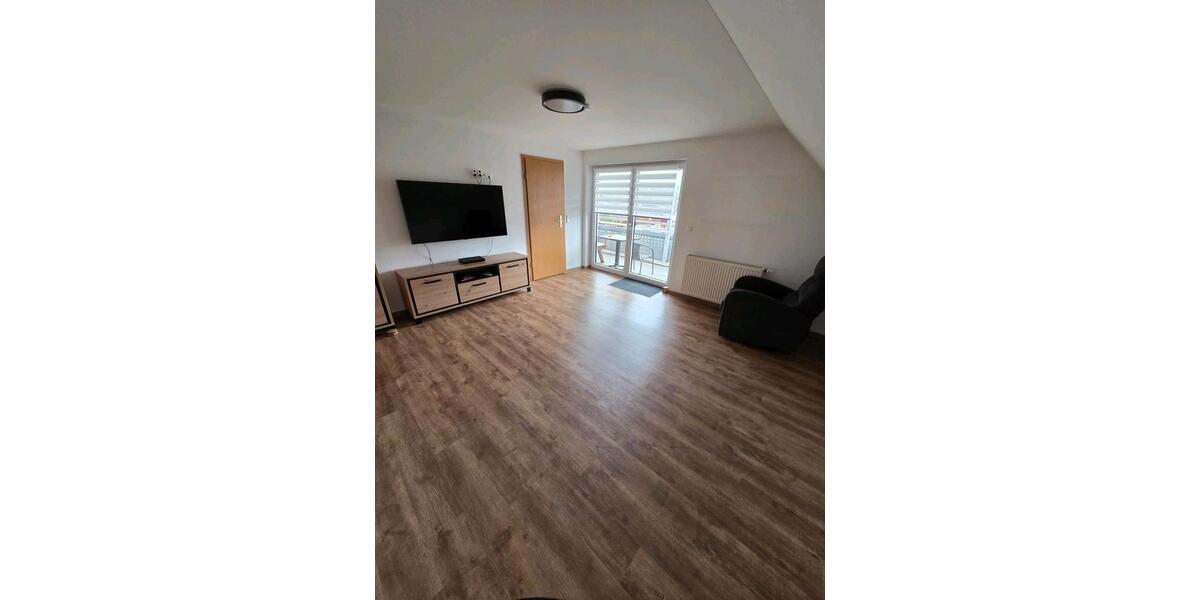 Dachgeschoßwohnung Auenwald - 6.5 Zimmer, 112 m&sup2;, 1.400&euro; | Angebot:26679251