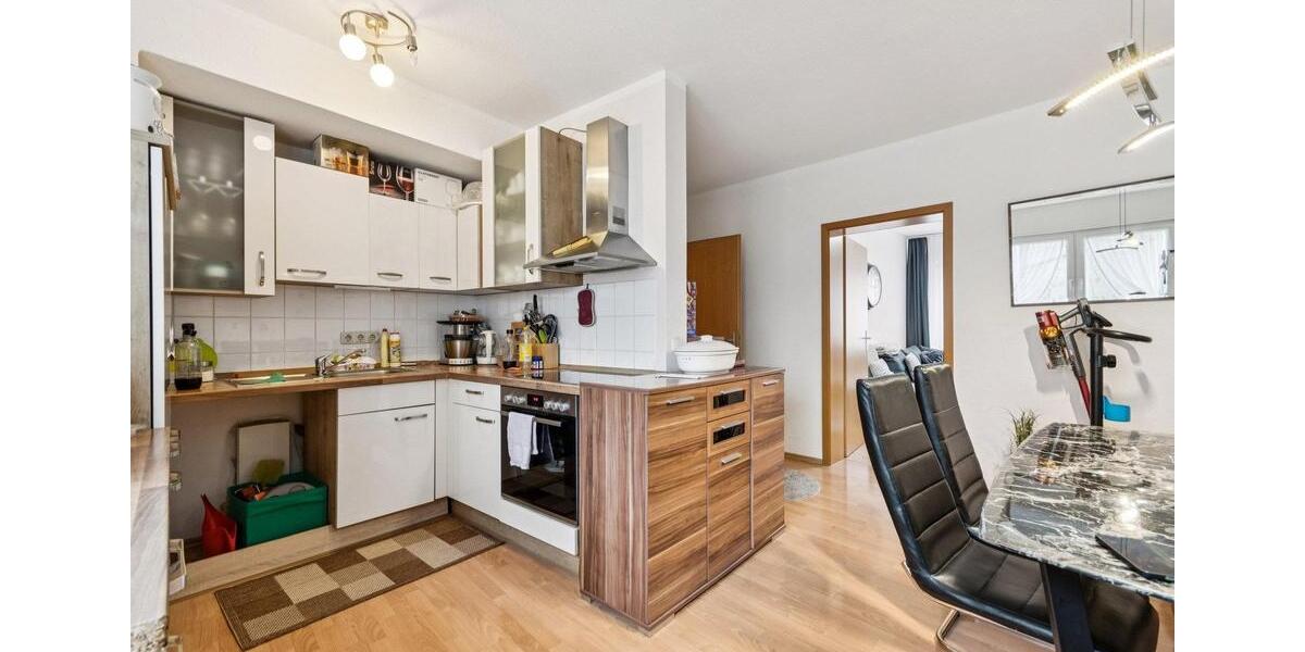 Etagenwohnung Essen Südviertel - 5.5 Zimmer, 110 m&sup2;, 1.650&euro; | Angebot:26547022